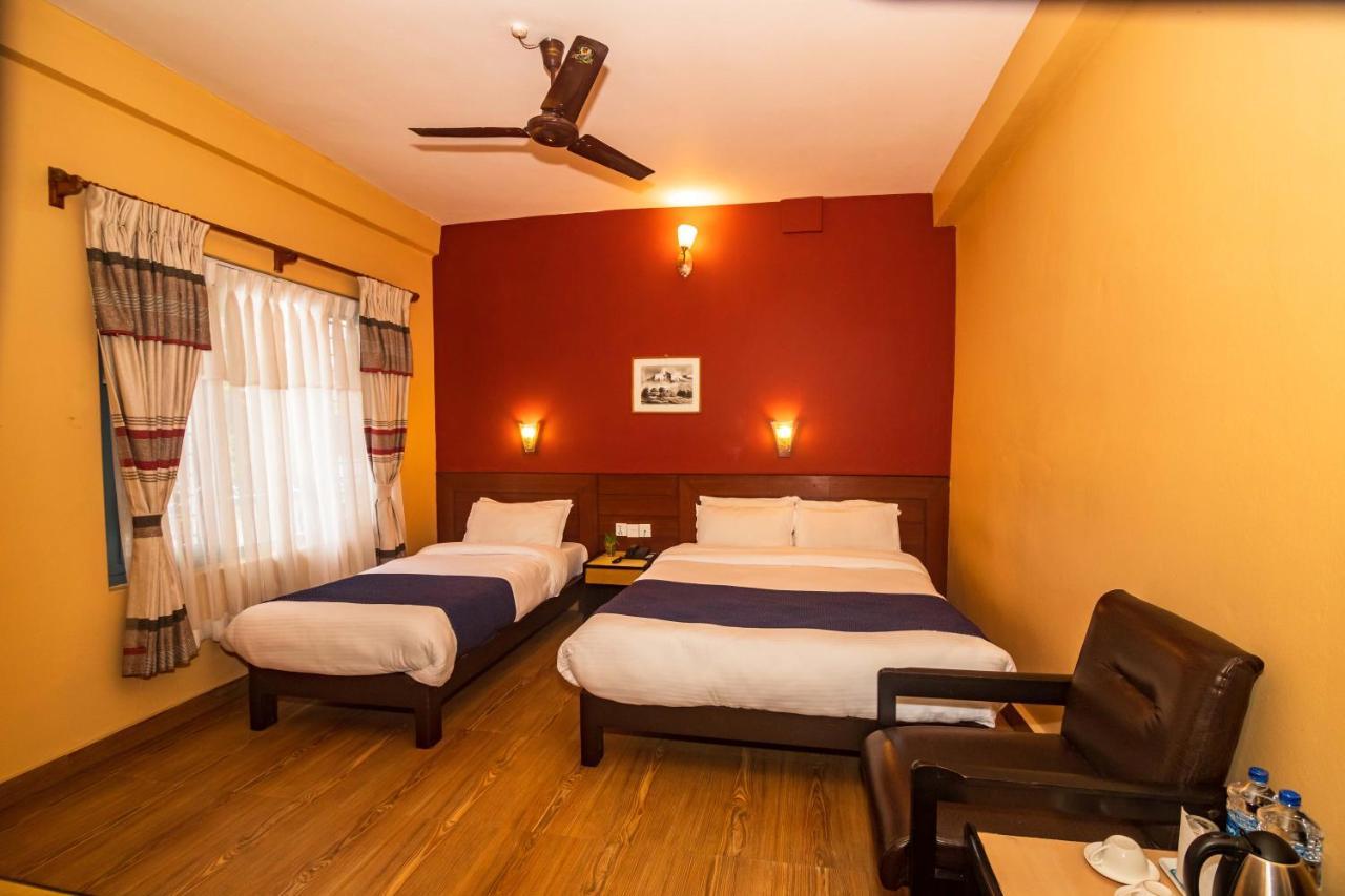 Hotel Silver Oaks Inn Pokhara Eksteriør bilde